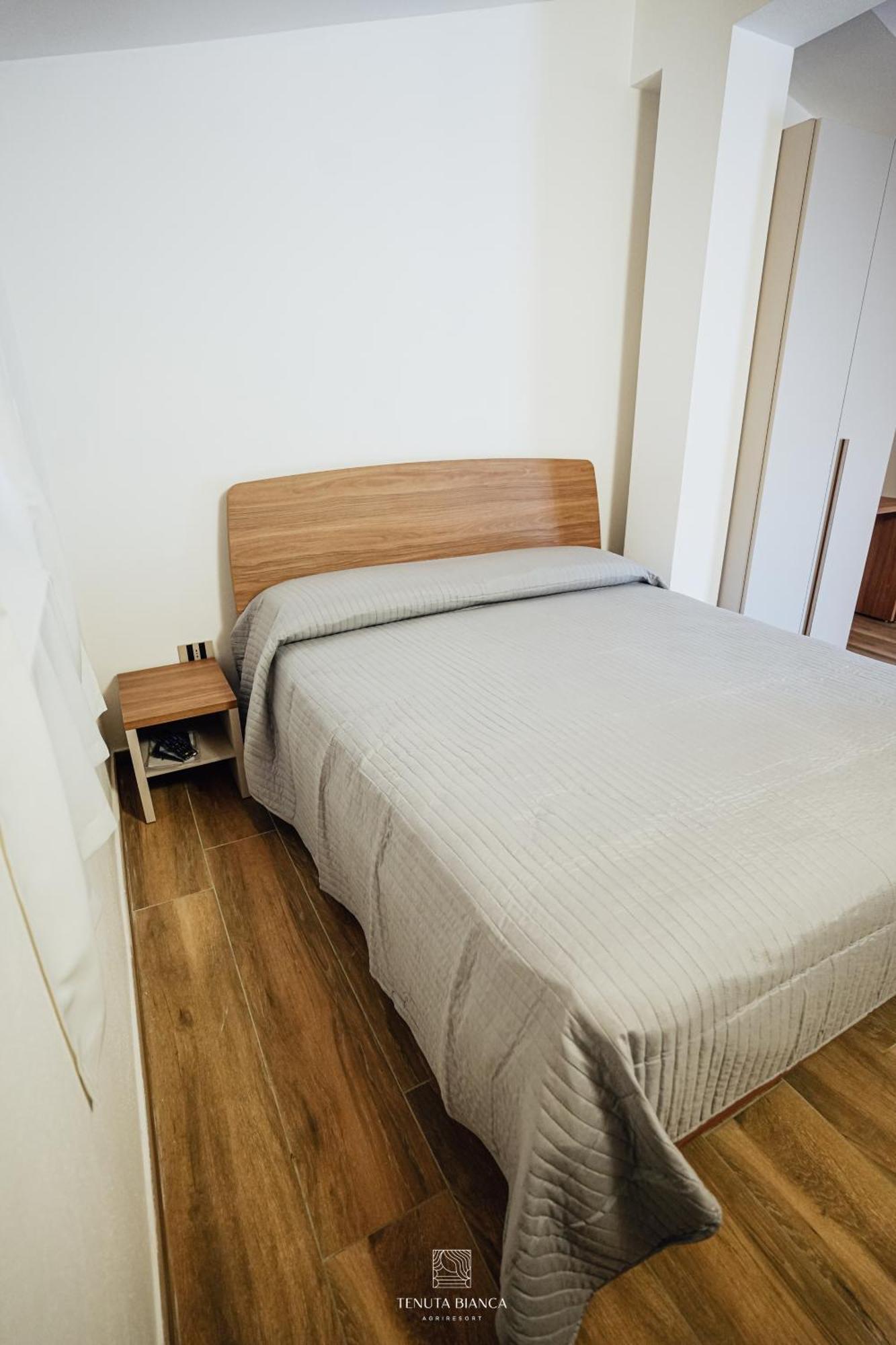 Tenuta Bianca Agriresort Sanza Bagian luar foto